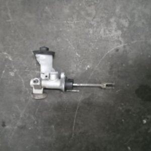 TOYOTA LANDCRUISER 4.2 DIESEL P/U S/C - Clutch Master Cylinder