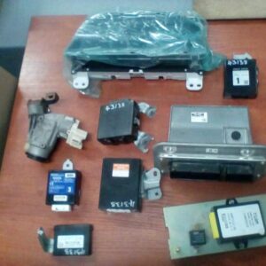 TOYOTA LANDCRUISER 79 4.5D P/U D/C - Lockset Incomplete