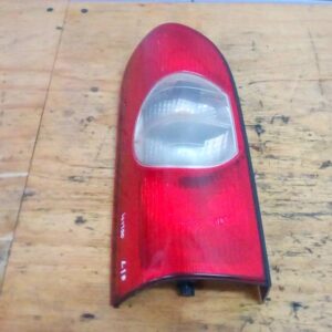 NISSAN INTERSTAR 2.5 dCi HR F/C P/V - Left Tail Light