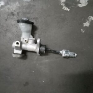 TOYOTA LANDCRUISER 79 4.0P P/U S/C - Clutch Master Cylinder