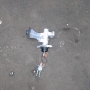 TOYOTA LANDCRUISER 79 4.2D P/U S/C - Clutch Master Cylinder